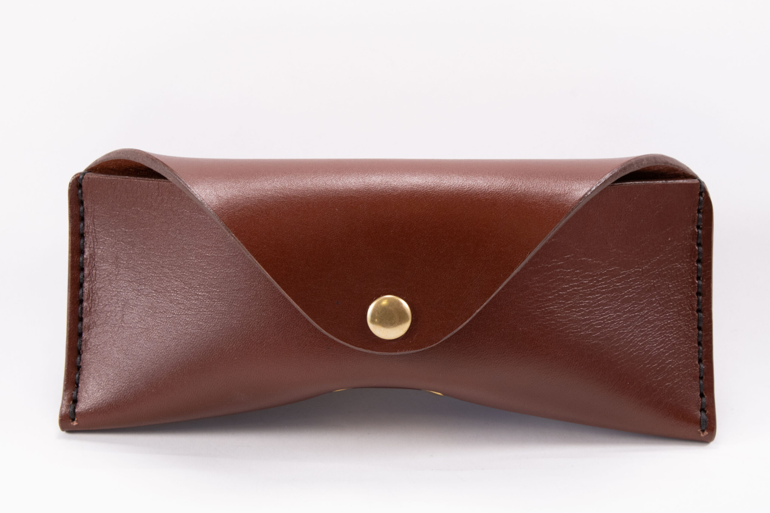 Produktbillede af FredFloris' glasmontrer i læder