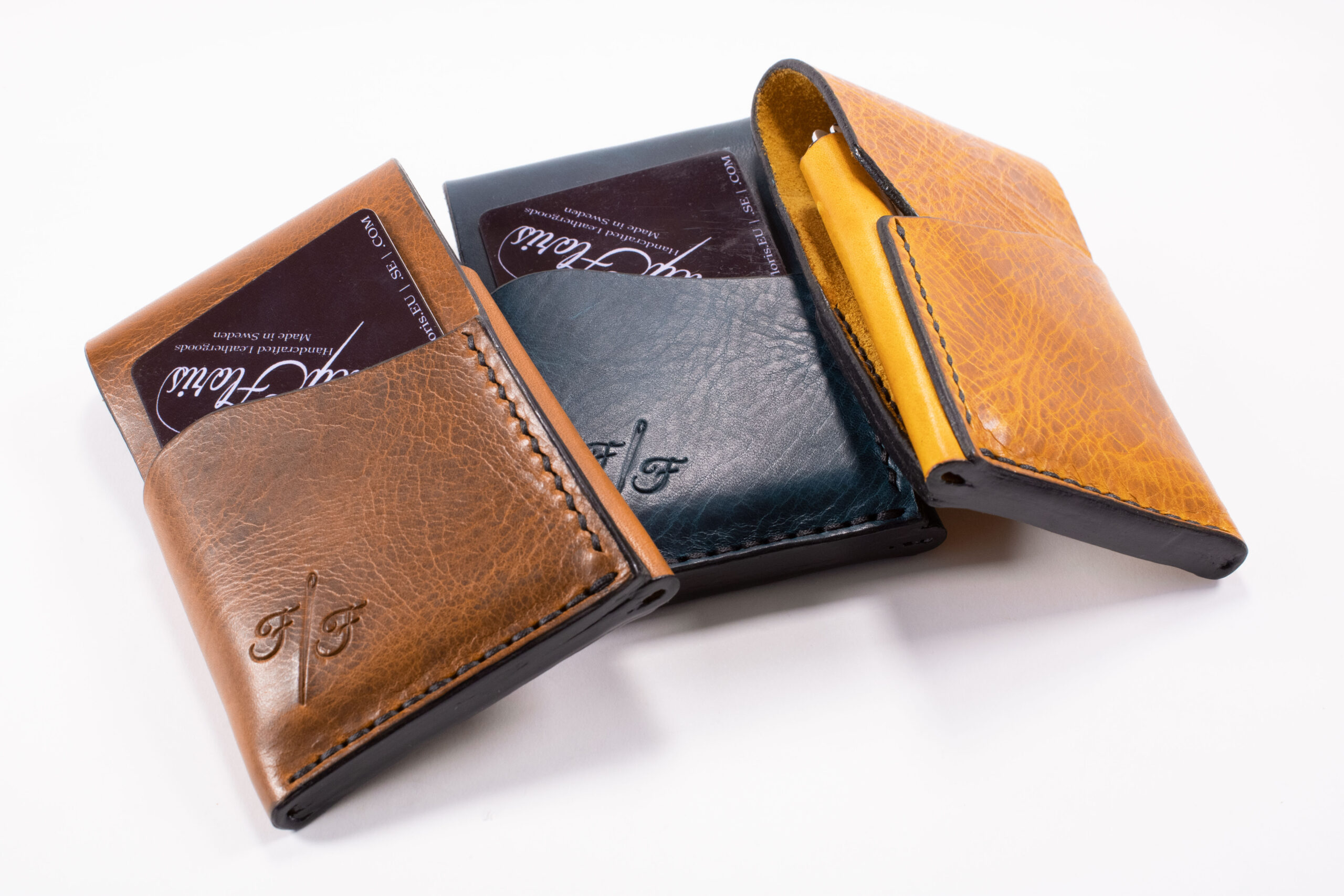 Wizerunek produktu - wąski skórzany portfel na karty kredytowe FredFloris