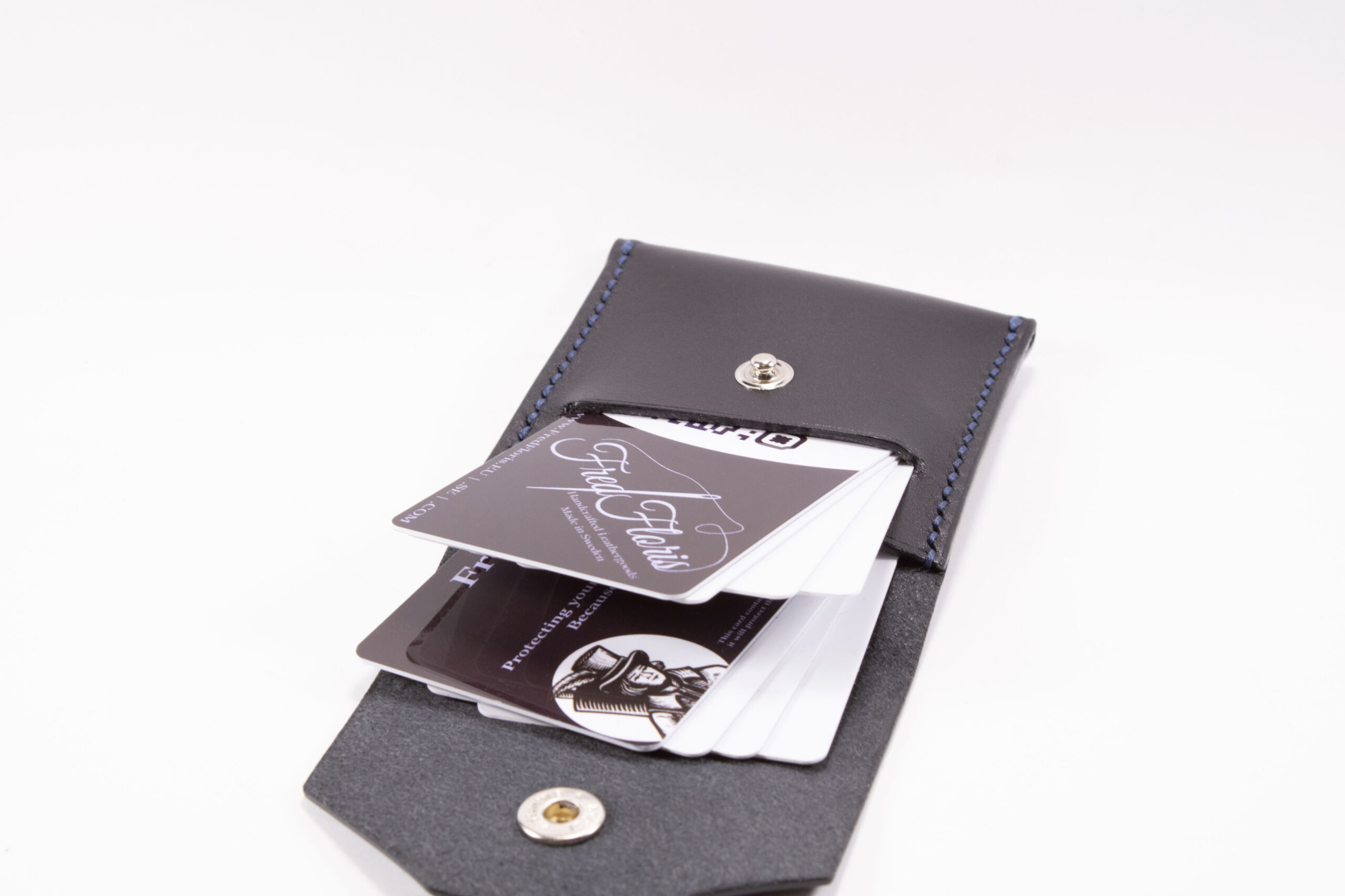 Product afbeelding van FredFloris slanke leren creditcard portemonnee