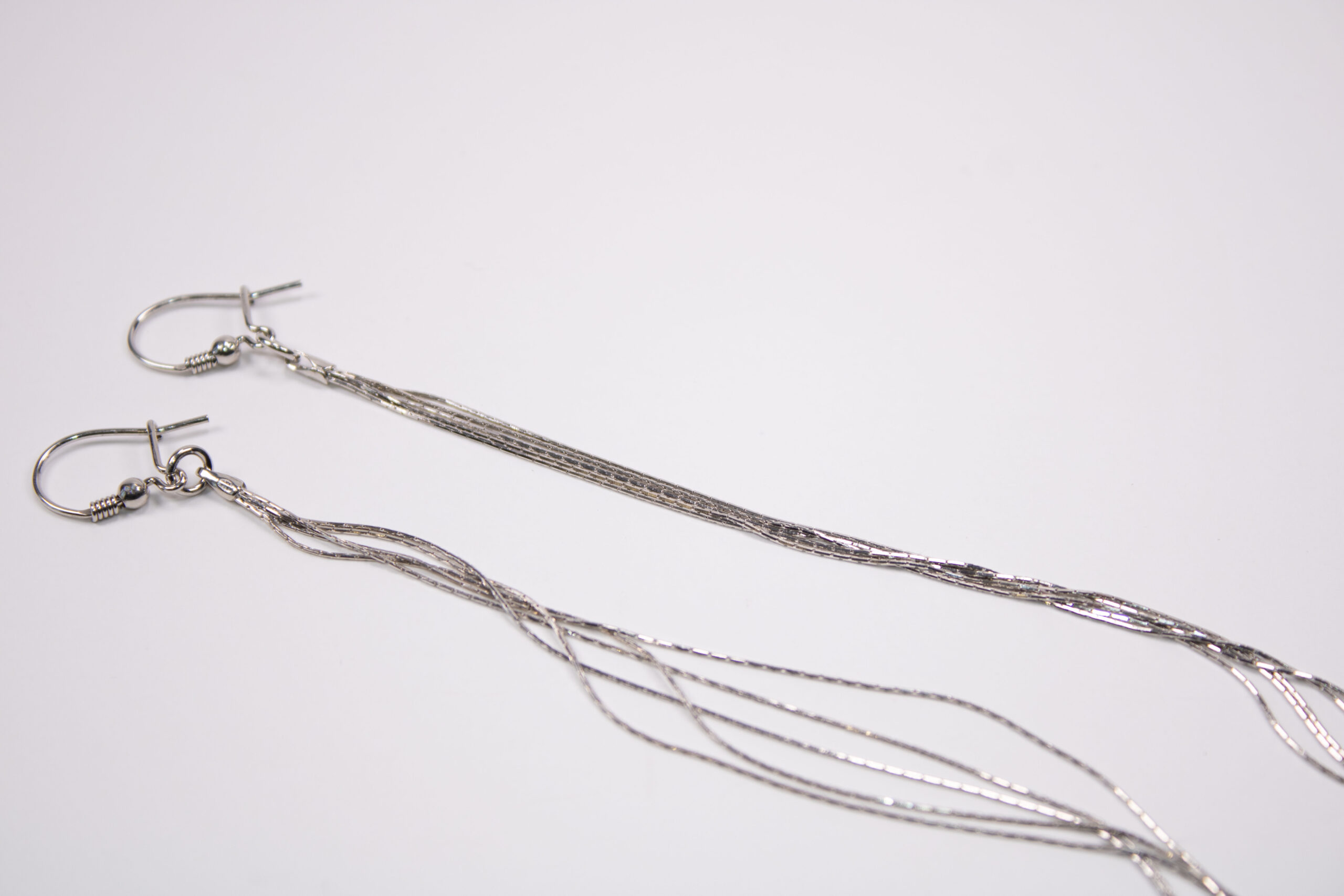 Produktbillede af FredFloris Lange sølvkædeøreringe