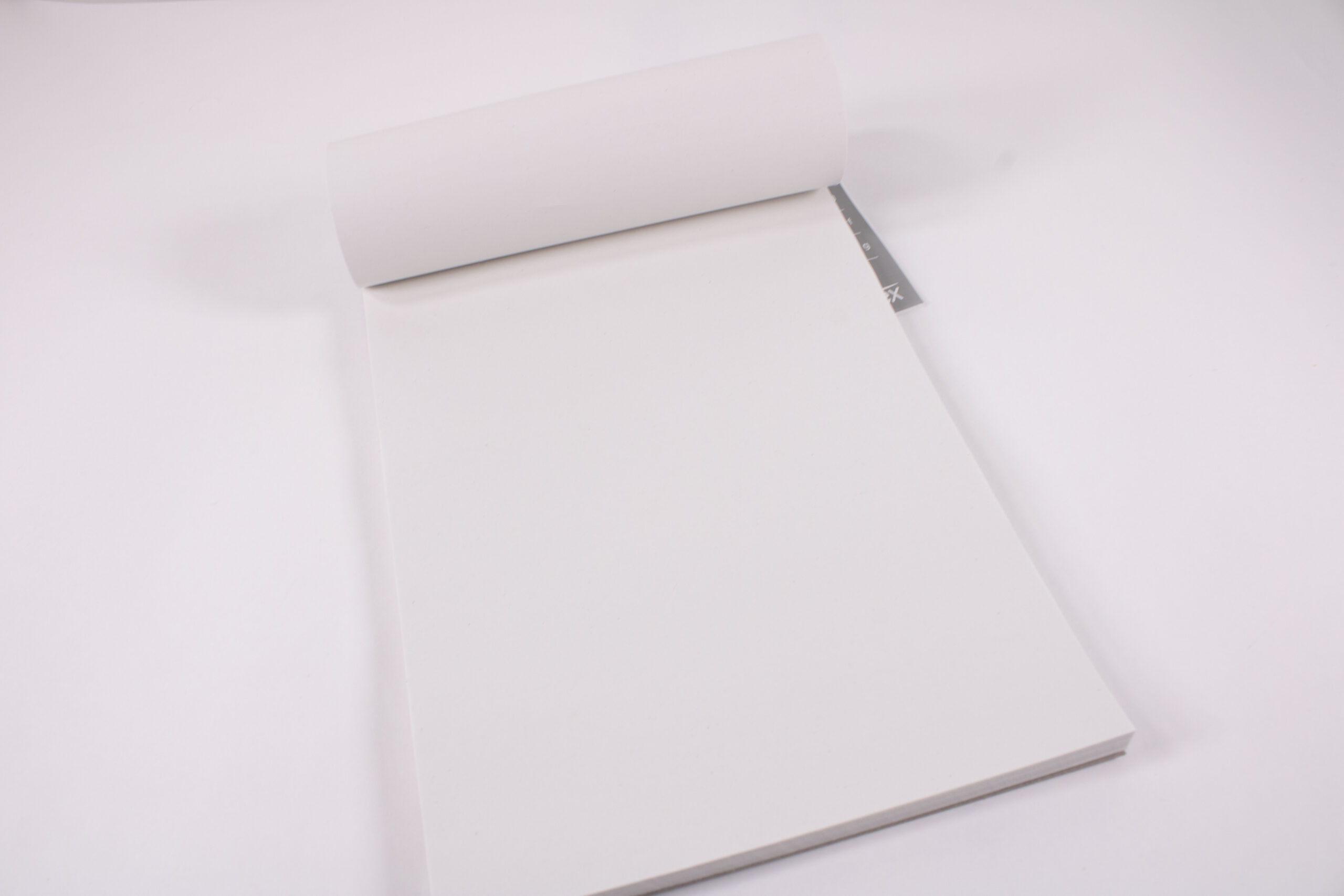 Tuotekuva FredFloris Easy on the planet -ympäristömerkin muistikirjasta.