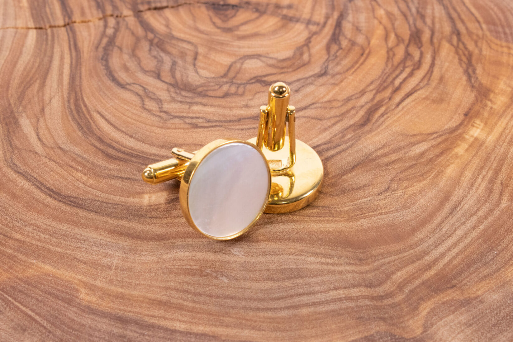 Wizerunek produktu FredFloris Spinki do mankietów z kamieniami szlachetnymi z masy perłowej