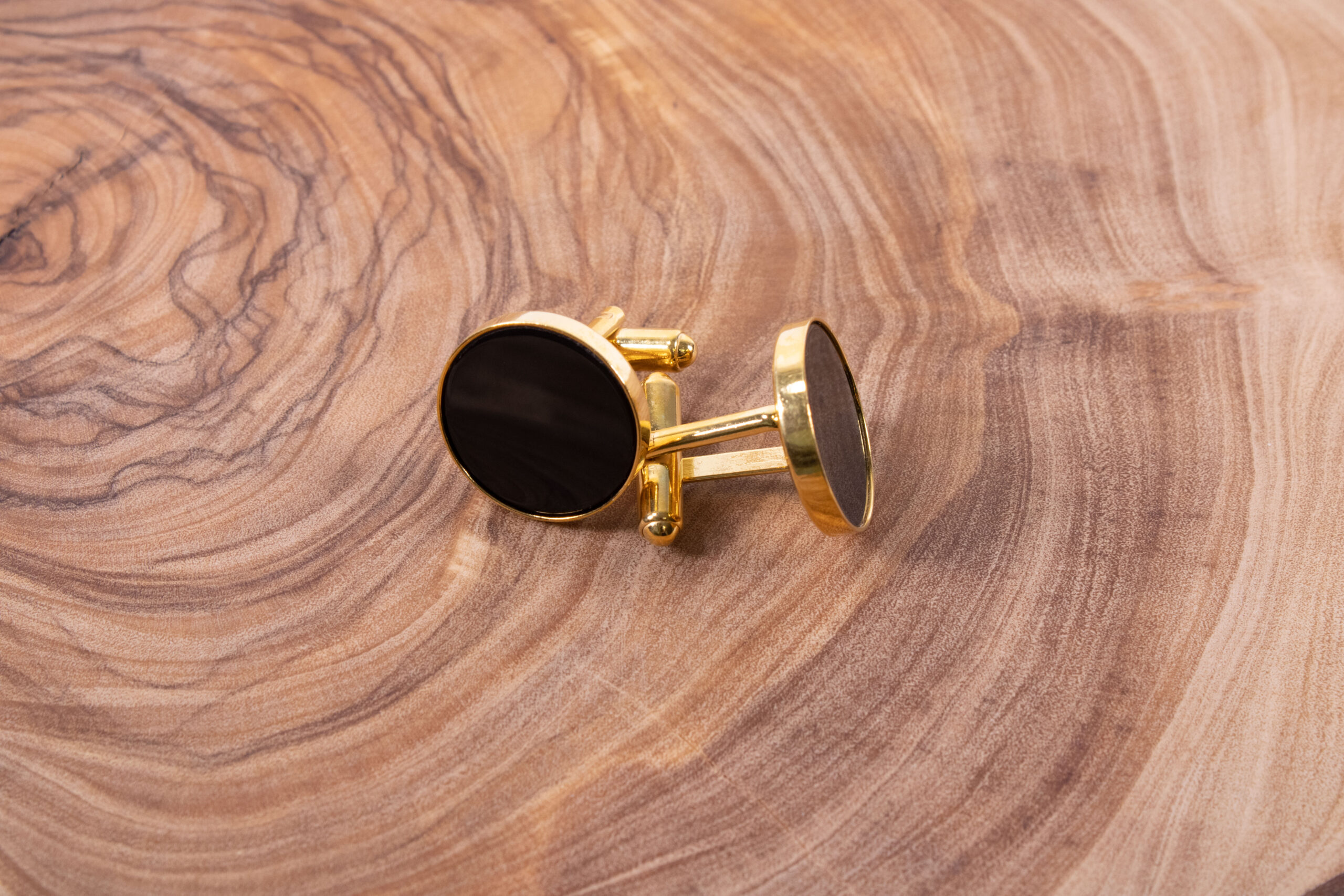 Product afbeelding van FredFloris zwarte onyx overhemd manchetknopen