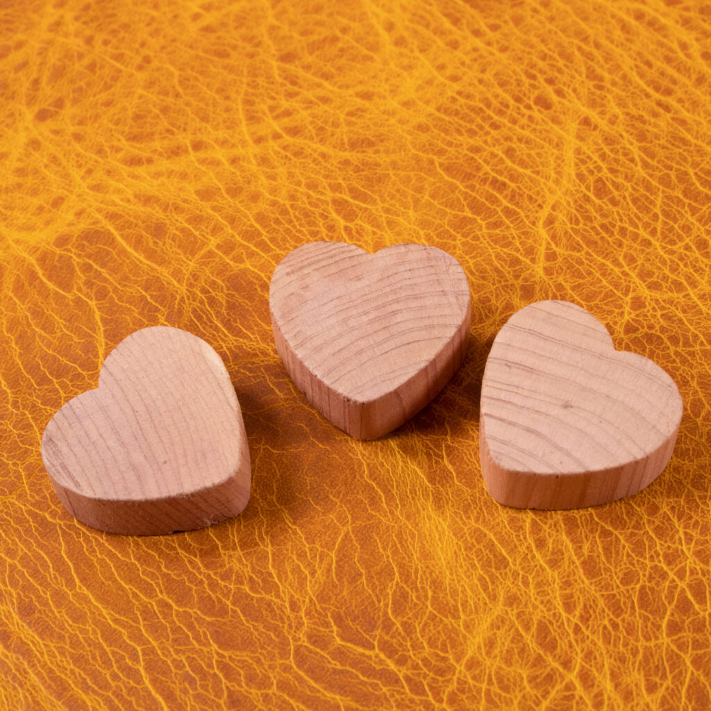 Product image of FredFloris Red Cedar Hearts, prevents clothes moths, bedbugs, silverfish and insects