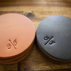 Wizerunek produktu FredFloris Czarno-brązowe skórzane podstawki pod napoje