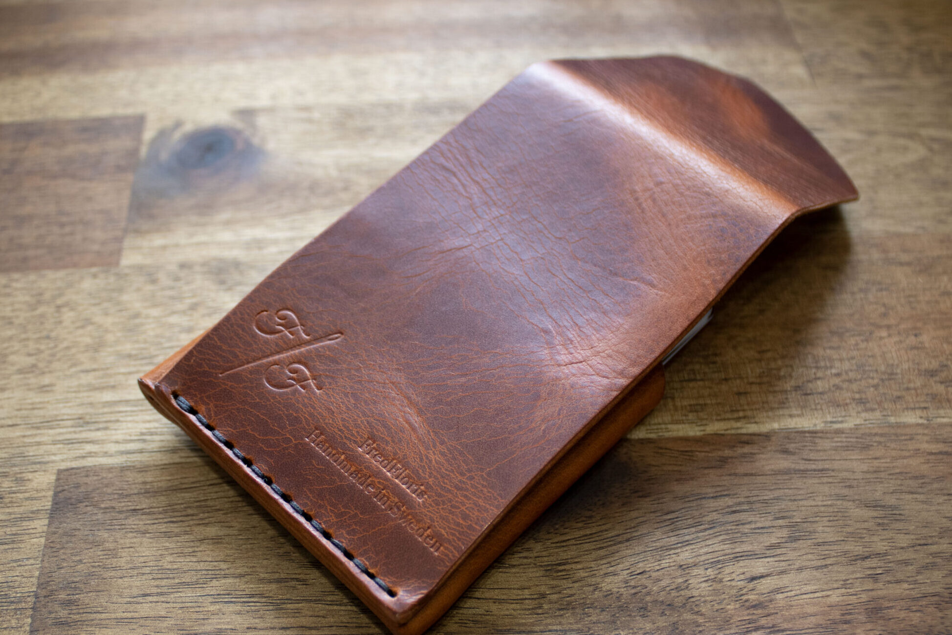 Produktbild zu FredFloris Leder Dauerhaft Personalisierte minimalistische Brieftasche