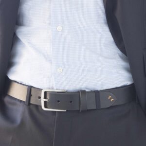 Immagine del prodotto della cintura da uomo in pelle nera fatta a mano FredFloris