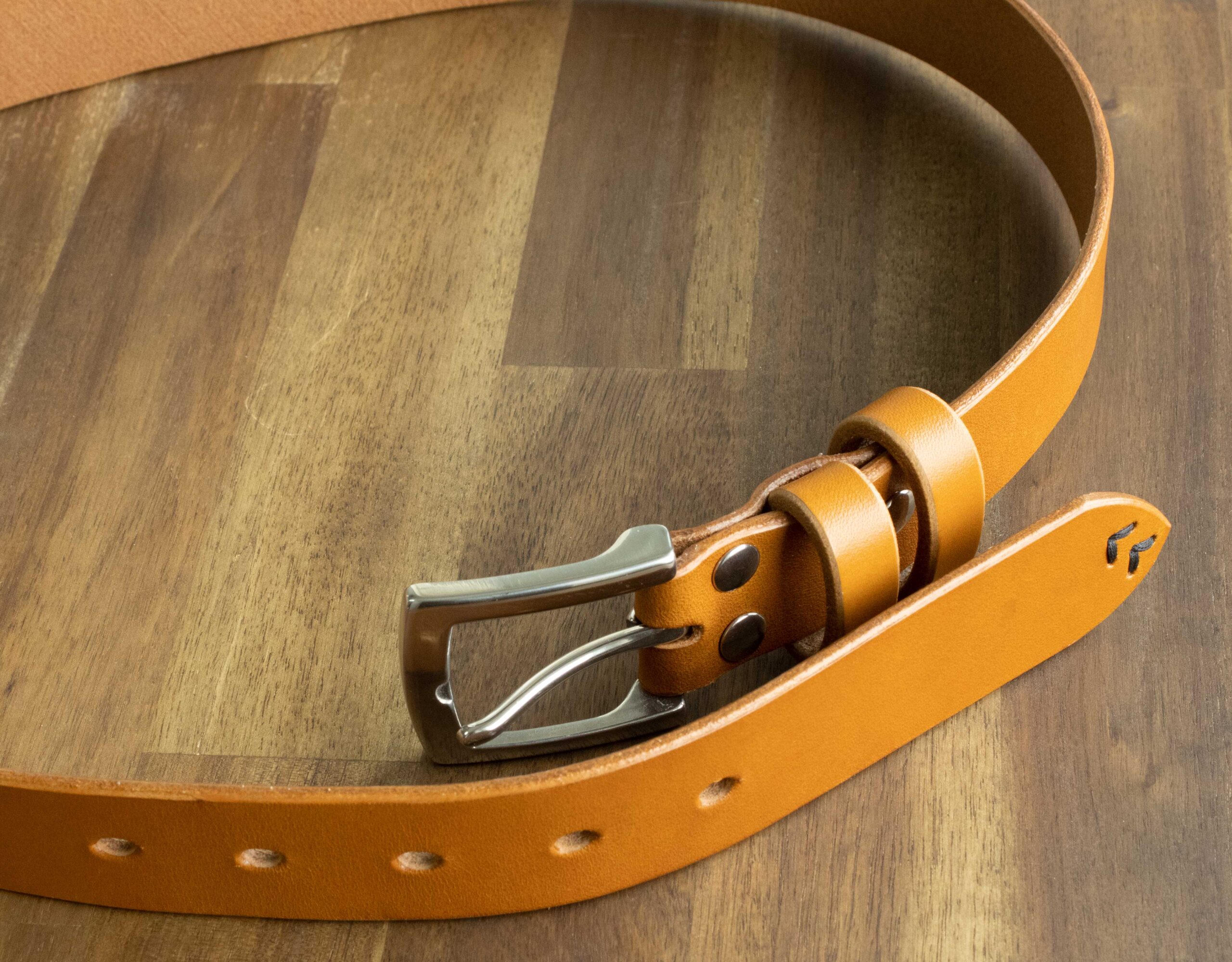 Produktbild zu FredFloris handgefertigter Tan Ledergürtel für Herren